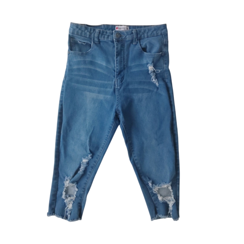 Jeggology Jeans Factory Distressed Capris